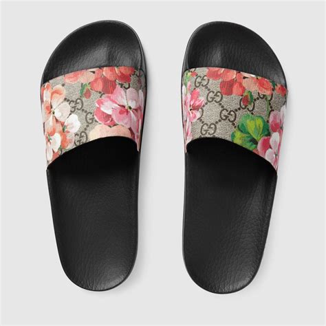 gucci slides slippers
